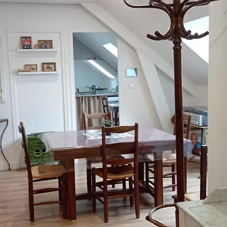 Privatif Etage Maison - 2 - 5 Couchages - Jardin Apartment