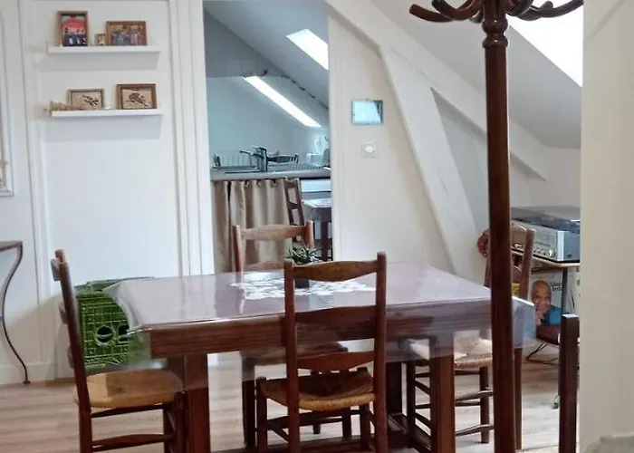 Privatif Etage Maison - 2 - 5 Couchages - Jardin Διαμέρισμα